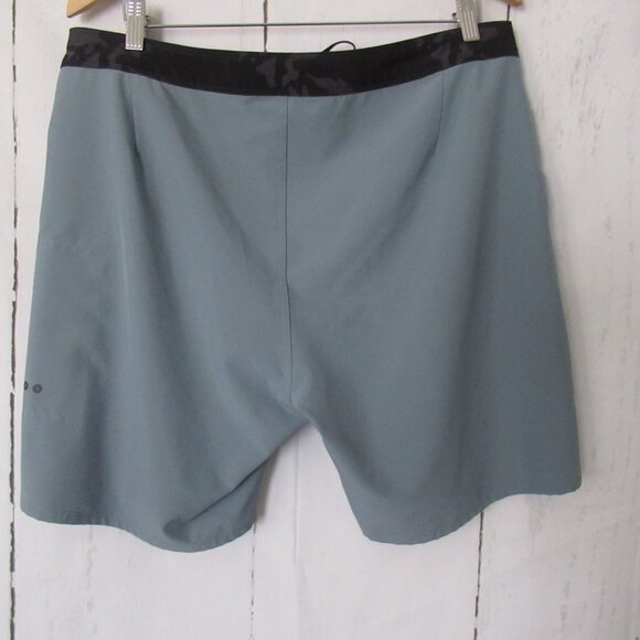 Vuori Infinity Board Shorts 36 Green Black Unlined Swim Trunks XL - Picture 7 of 8